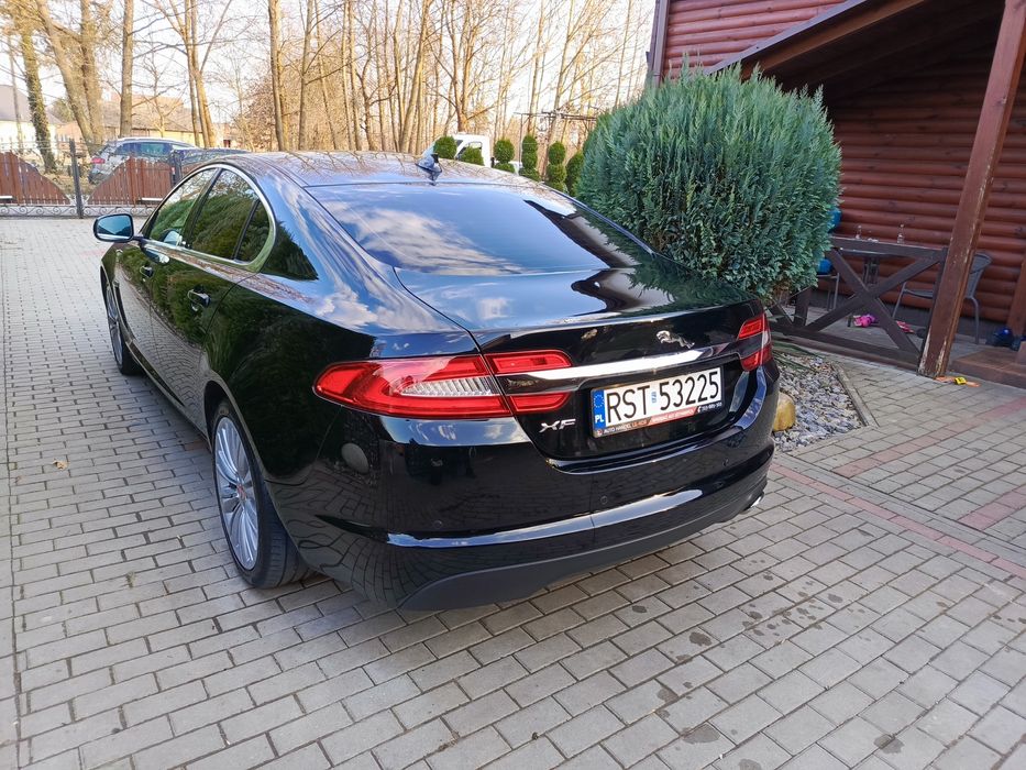 Jaguar XF 2.2 Premium Portfolio Piano Full Opcja Czarny Sufit Zamiana