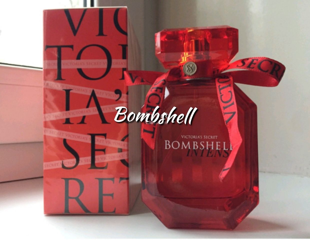 Богемный аромат парфюма Victoria's Secret Bombshell Intense 100ml