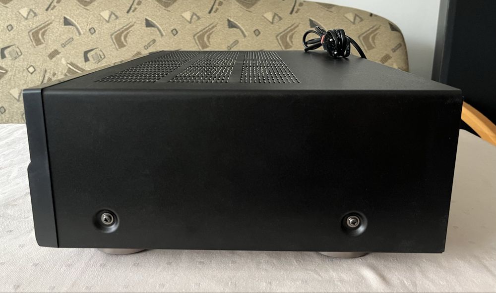 Amplituner 5.1 Yamaha RX-V471 – pilot, mikrofon YPAO, antena