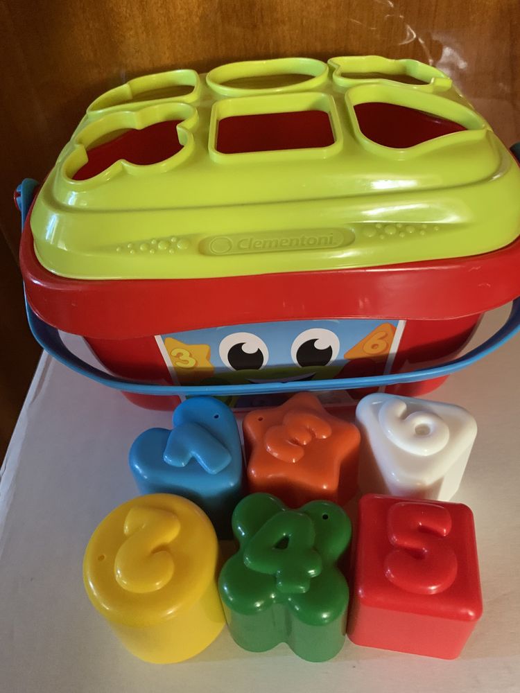 Młotek Fisher Price sorter Clementoni