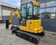Caterpillar MINIKOPARKA CAT CATERPILLAR 302.7 CR 302 301,303, 2023R. 490 MTG  177.900 ZŁ NETTO ,3 szt łyżek,Po przeglądzie, POWERTILT 490 godz, 2023