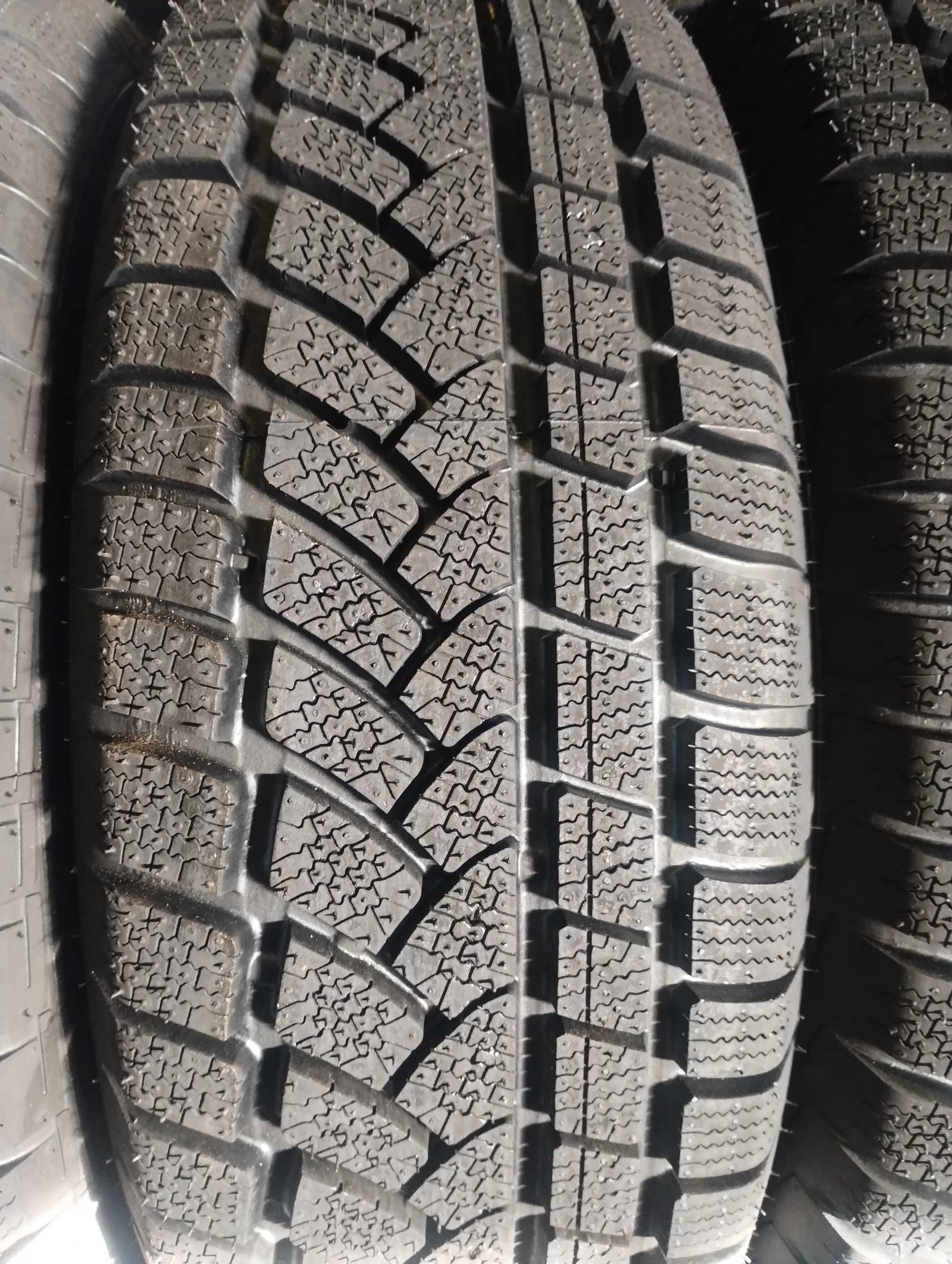 20szt Opona Colway CS790 205/55R16 nowe bieżnikowane zimowe