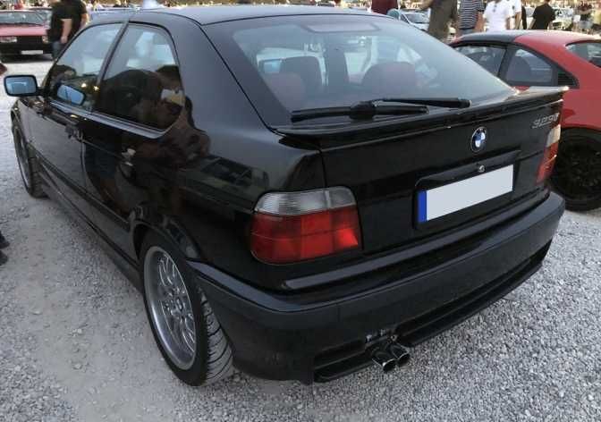 Spoiler na klapę BMW E36 Compact TFB TUNING