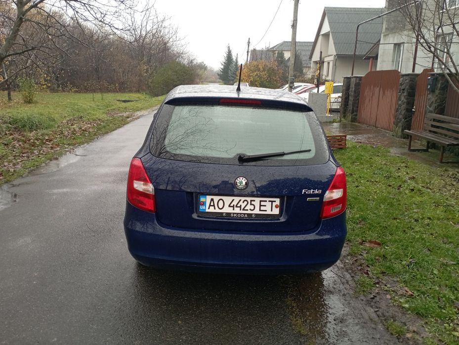 Продам шкоду фабію 1.2 бензин
