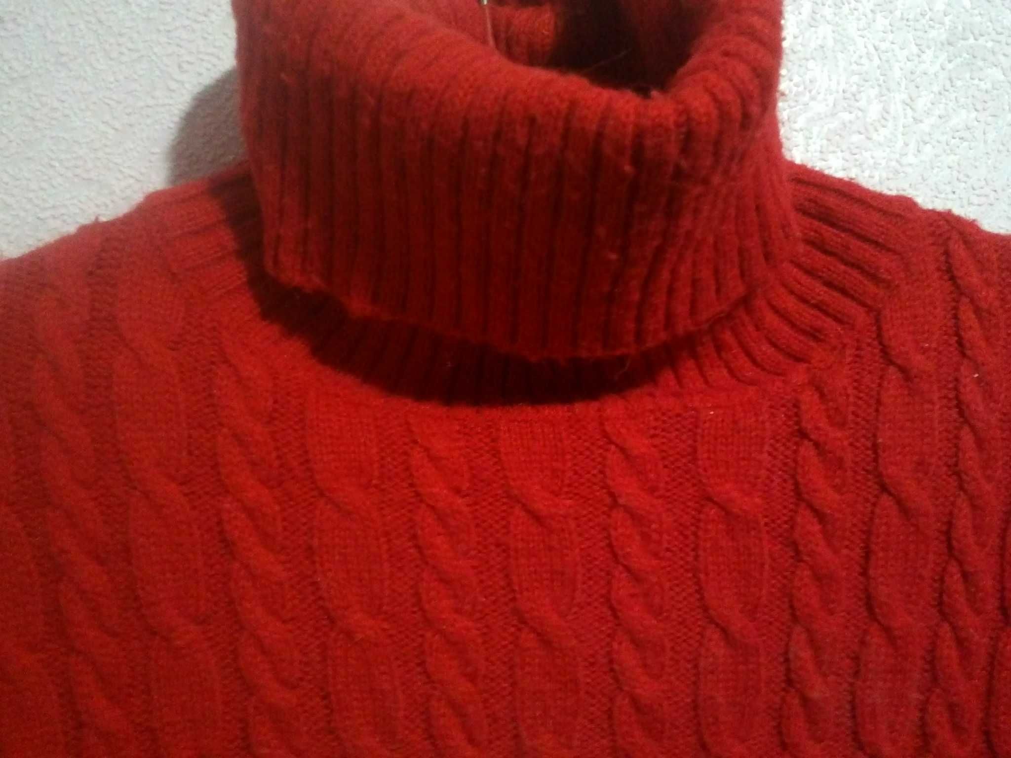Червоний светр zara