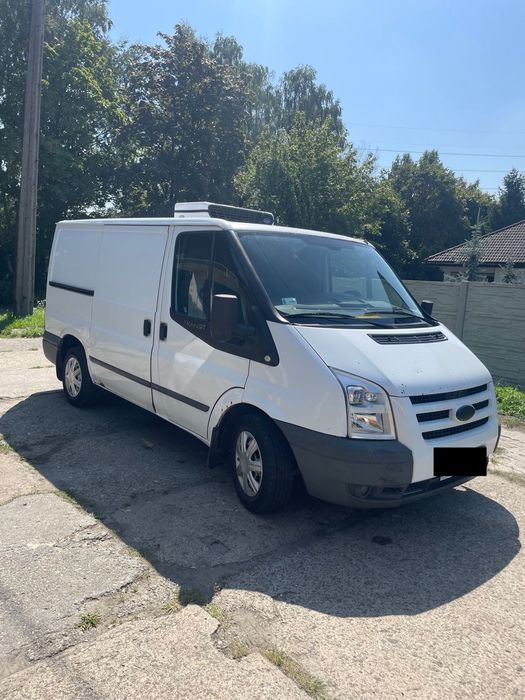 Ford Transit  Ford Transit 2009 – Izoterma, możliwość montażu agregatu chłodniczego