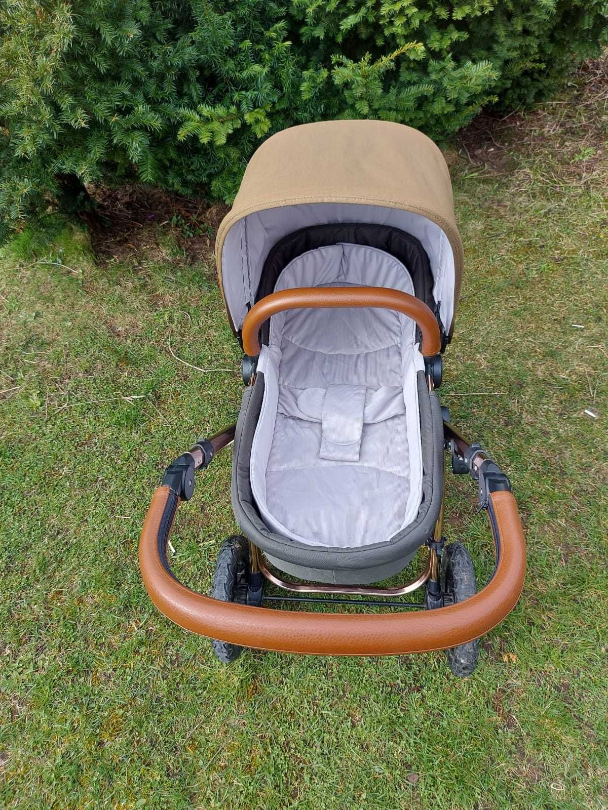 Wozek 3w1 - Stomp V3 Travel System With i-Size Car Seat & Isofix base