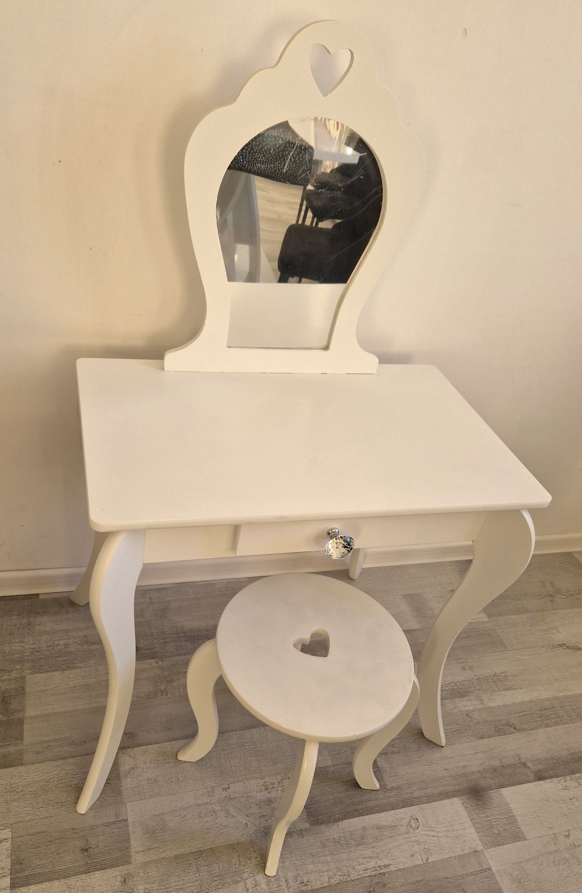Toaletka dla dziewczynki,   stołek