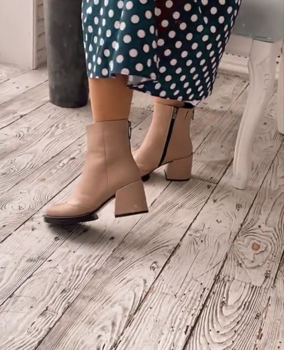 Жіночі шкіряні демісезонні черевики , розмір 39