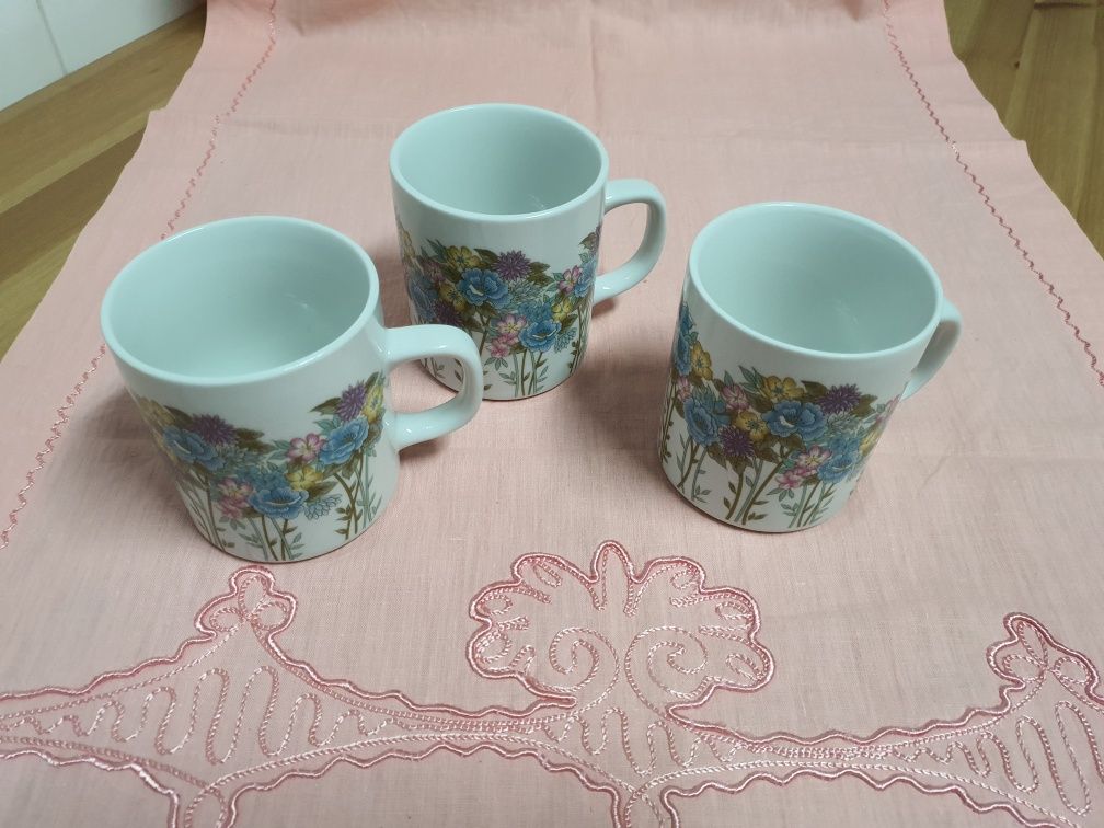 Conjunto de 3 elegantes canecas