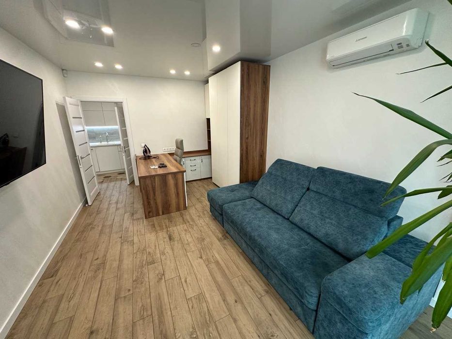 Двокімнатна Новобудова  Левада 2поверх  88000