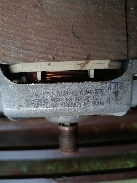 Двигун пральної машини Рейнфорд