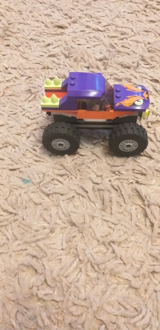 Lego City ciężarówka  60251