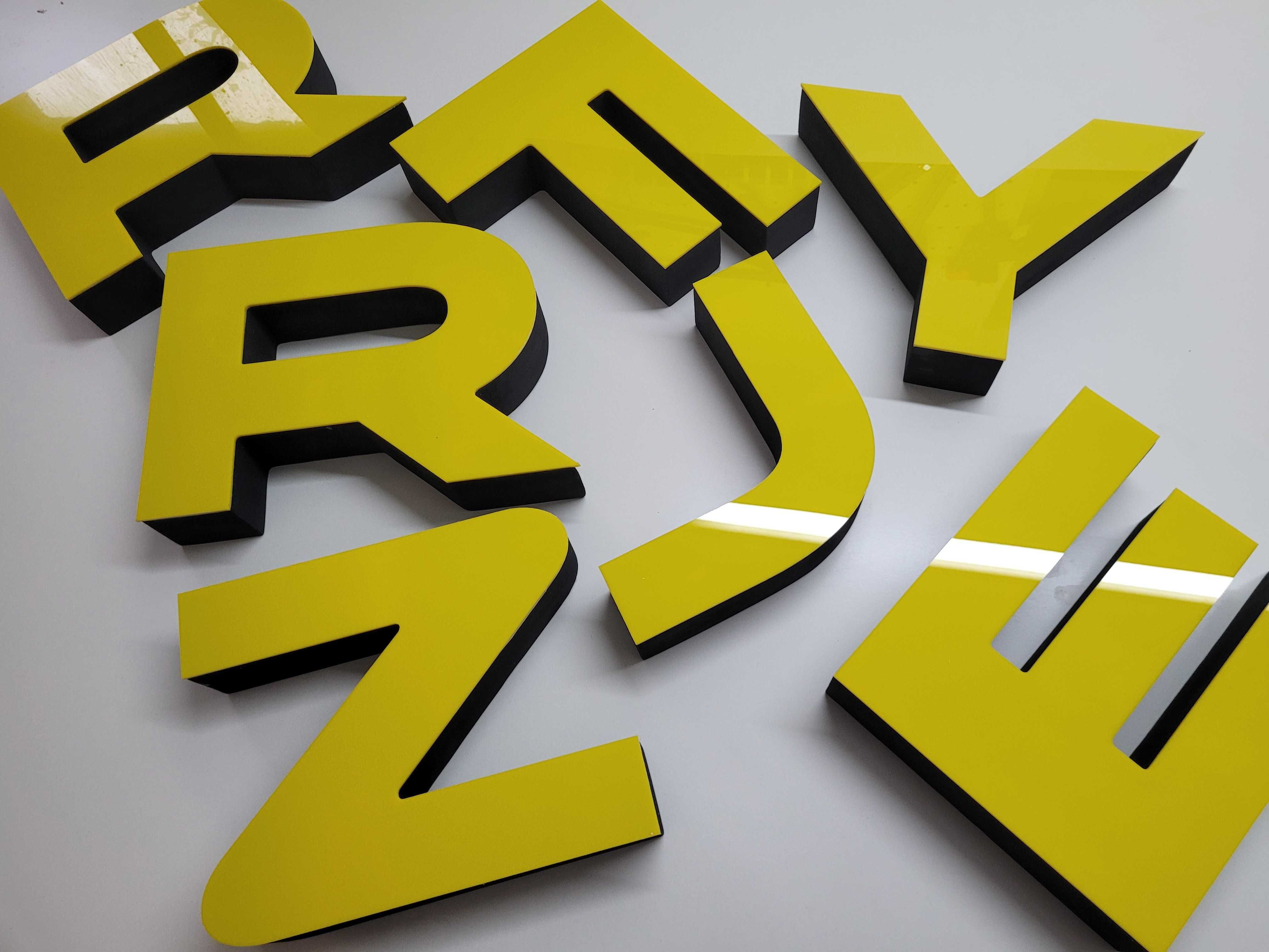 Litery Napisy logotyp 3D styrodur plexi pcv dibond na elewację Reklama