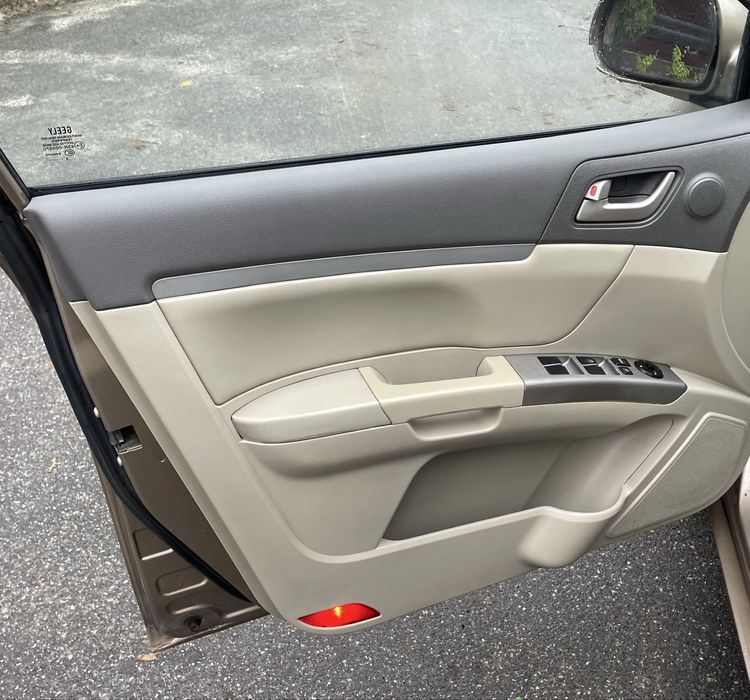 Продам Geely Emgrand automat