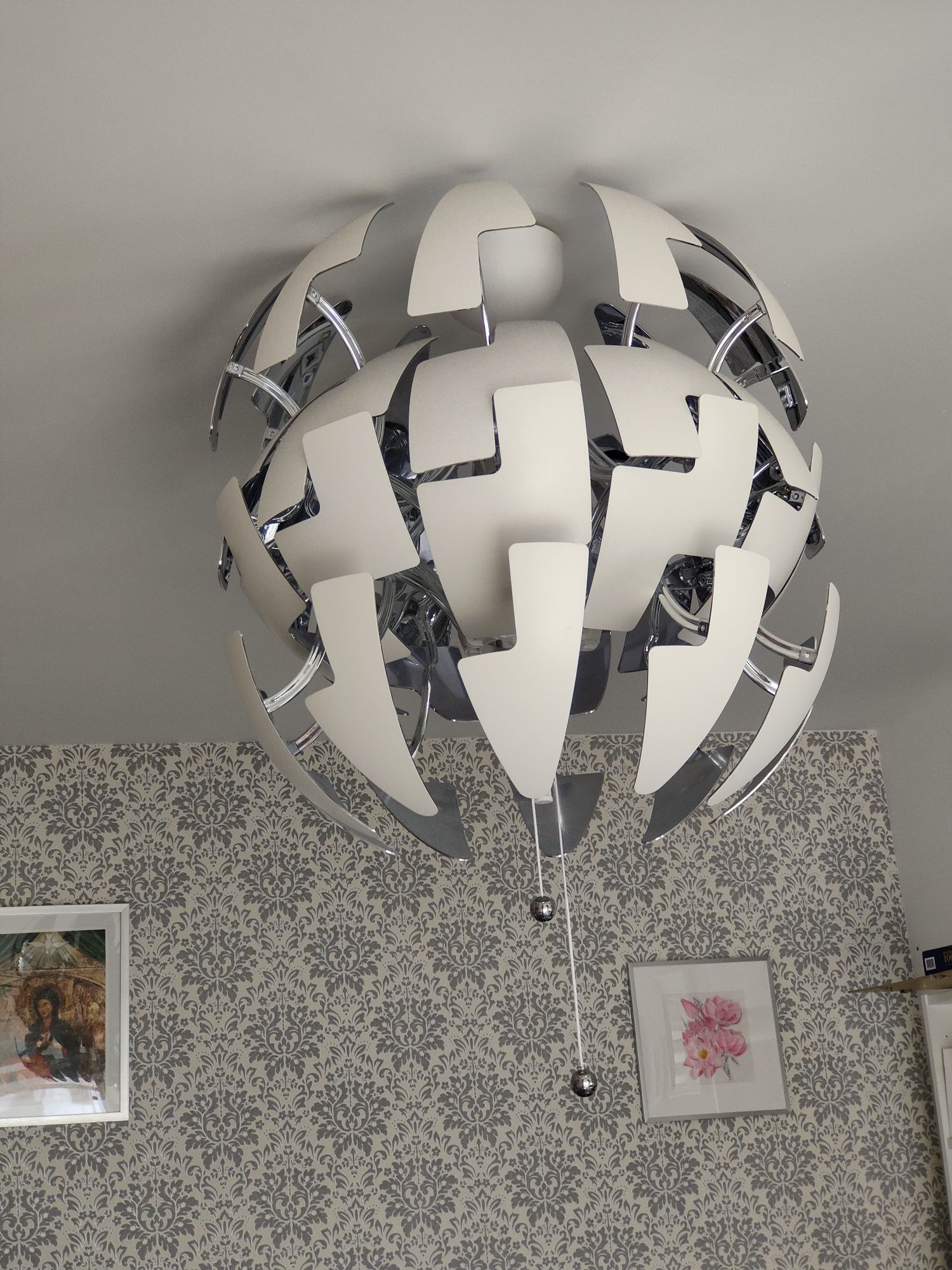 Lampa sufitowa Ikea piłka
