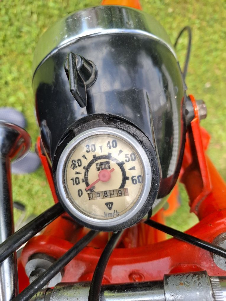 Romet 100 Komar.