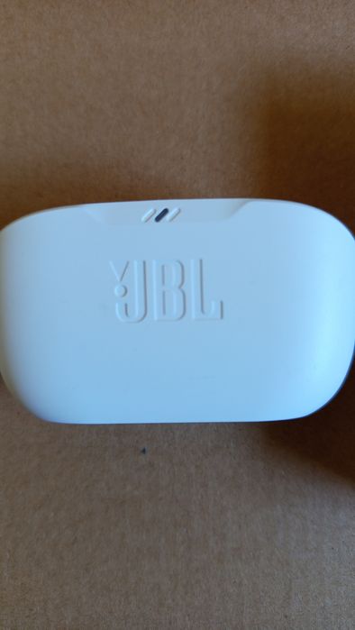 Fones JBL novos .