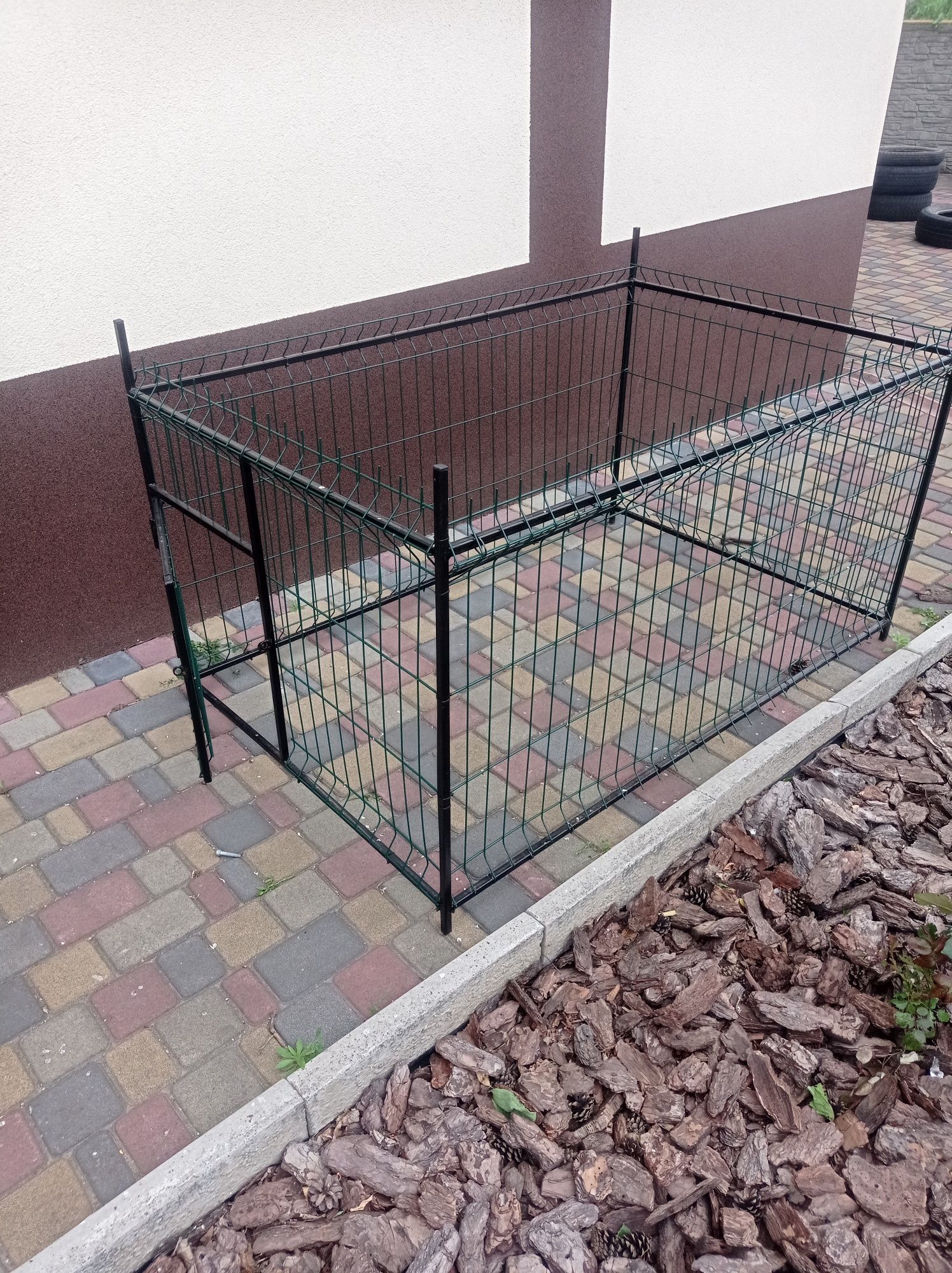 Клітка для собак