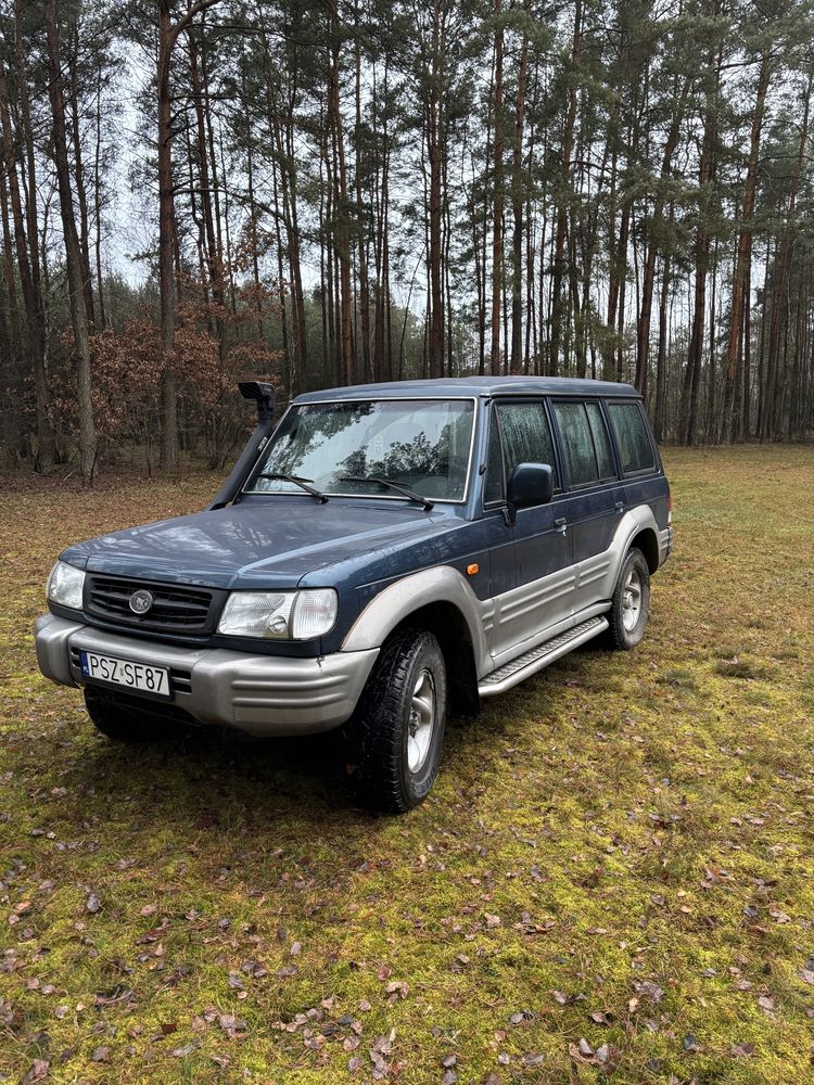 Hyundai Galloper 3.0 v6