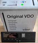 Tachograf Smart2 (GEN2v2) VDO 4.1a ADR 
 z Anteną i Impulsatorem
