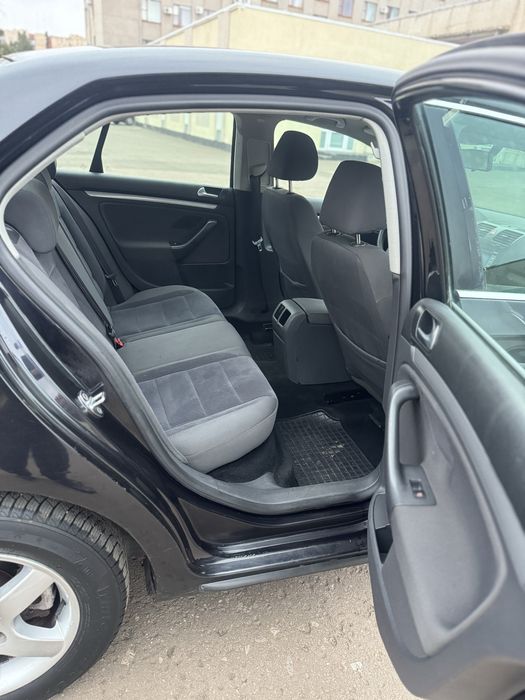 Volkswagen Jetta 2009р 2,0tdi мкпп6 в ідеальнішому стані обслугована