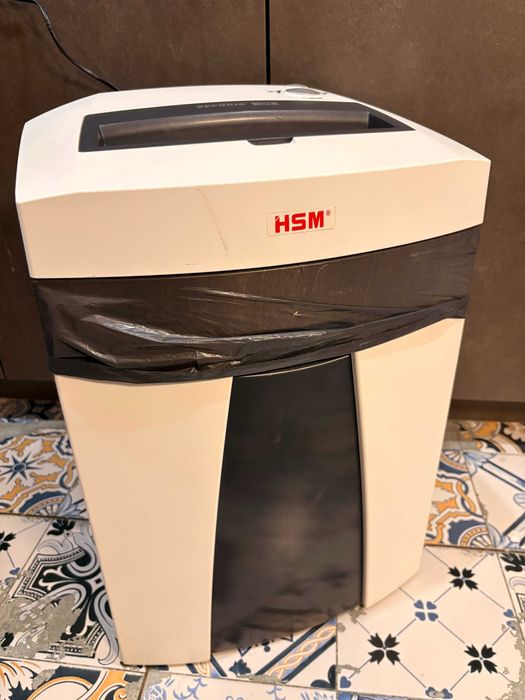 Profesjonalna niszczarka papieru HSM Securio C18 3,9x30mm 25L