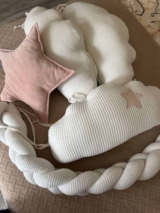 Бортики в дитяче ліжко