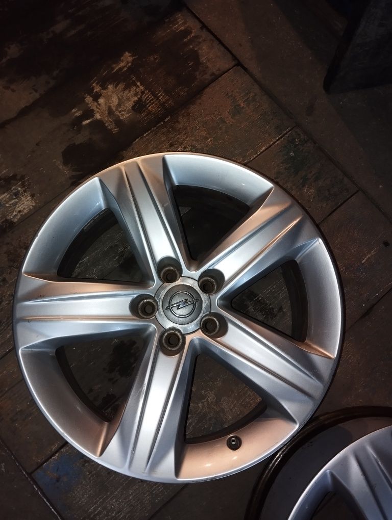 Диски Opel R18 5*110