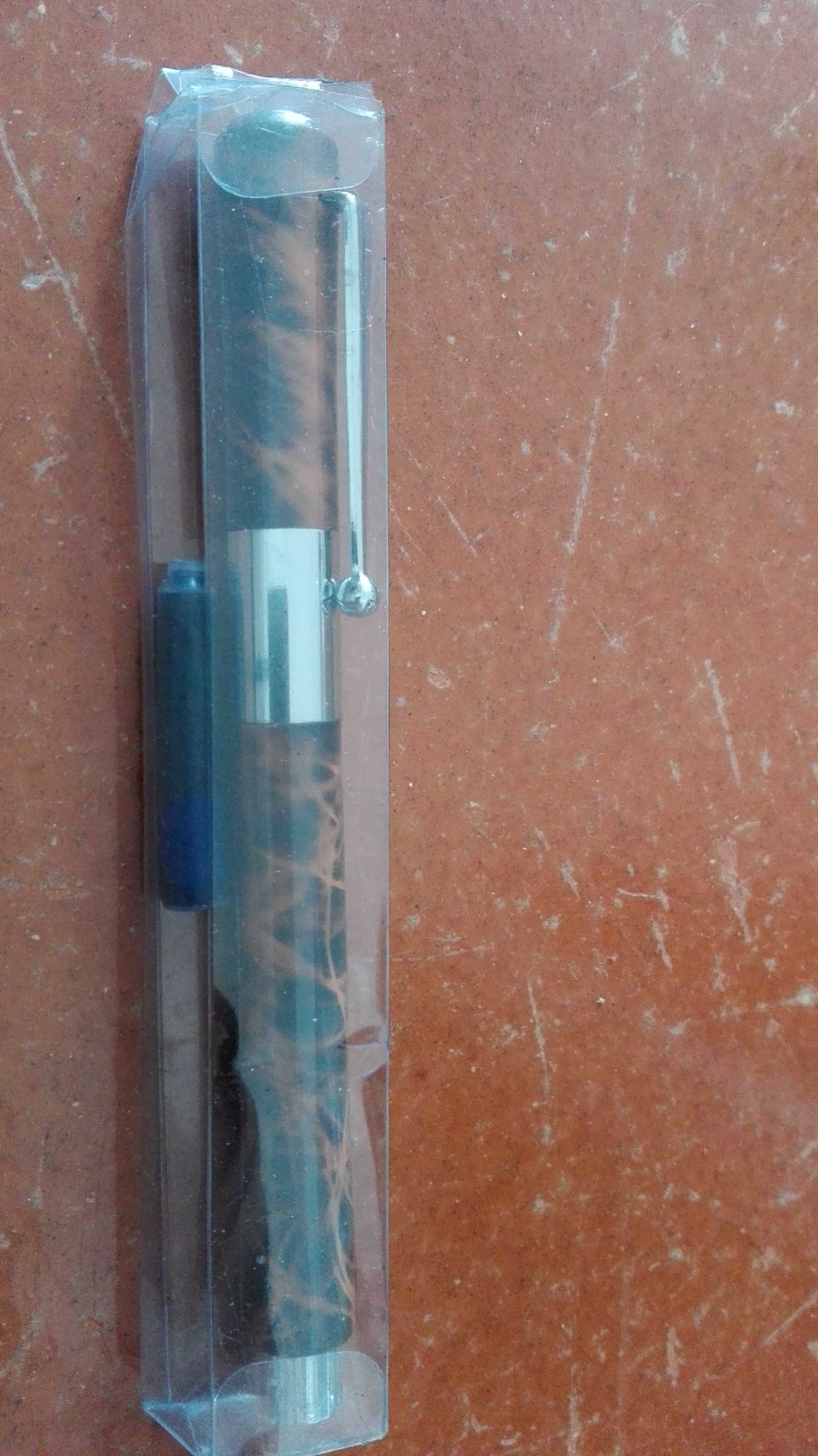 Coleção de 55 canetas de tinta permanente (ainda embaladas)