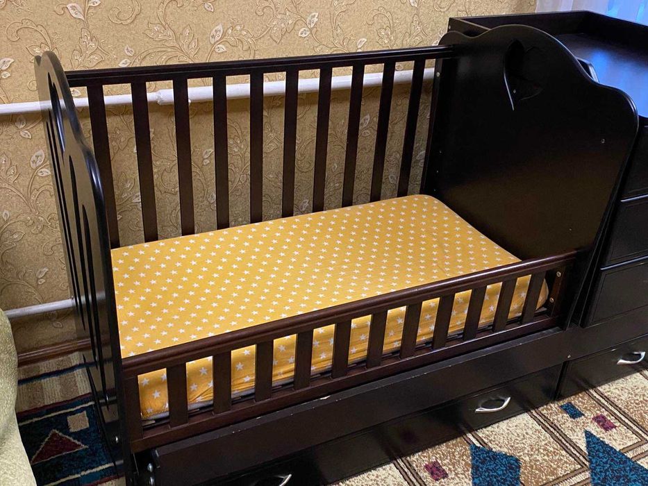 Дитяче ліжко трансформер