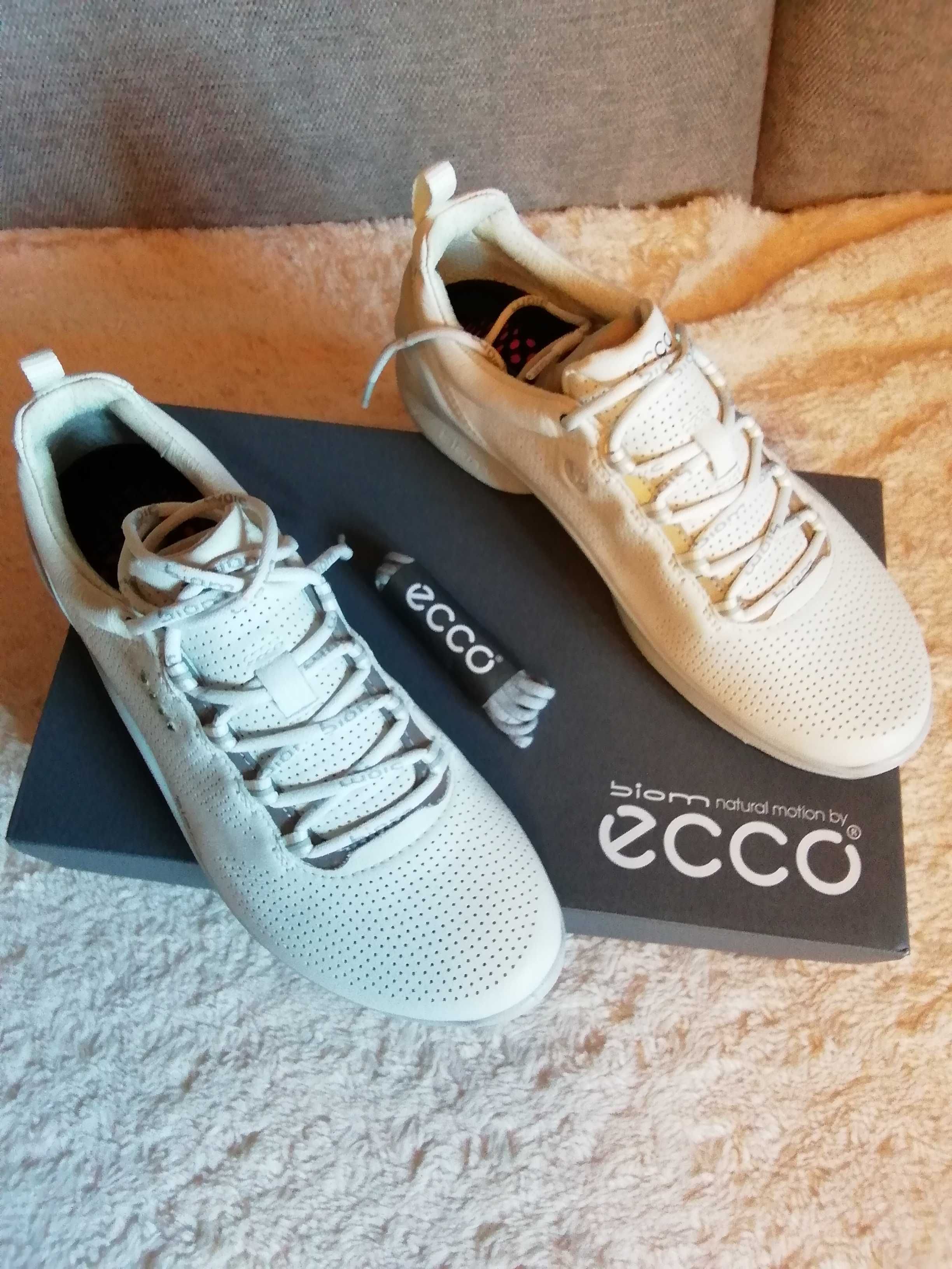 Buty sportowe damskie Ecco