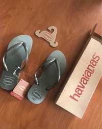 Chinelos Havaianas tamanho 33/34