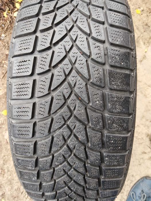 Opony DAYTON 205/55R16