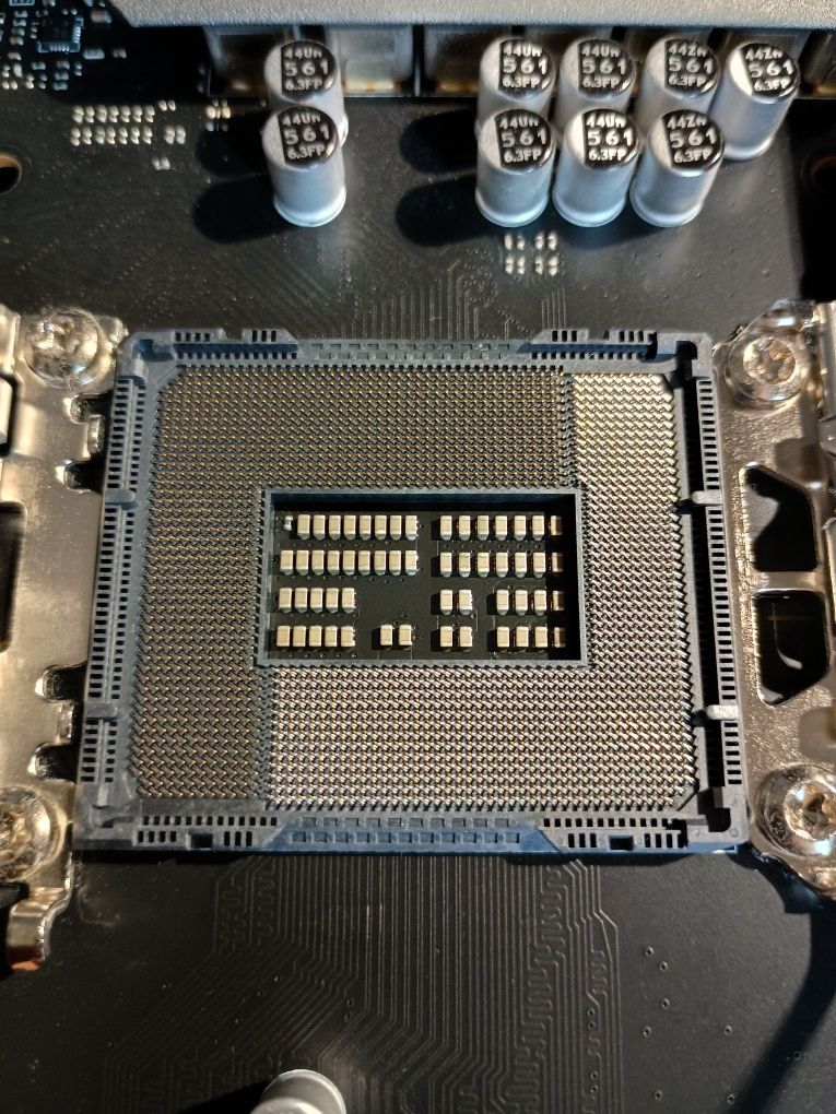 Płyta główna MSI B760 Gaming Plus Wi-Fi DDR5 + oryginalny Windows 11