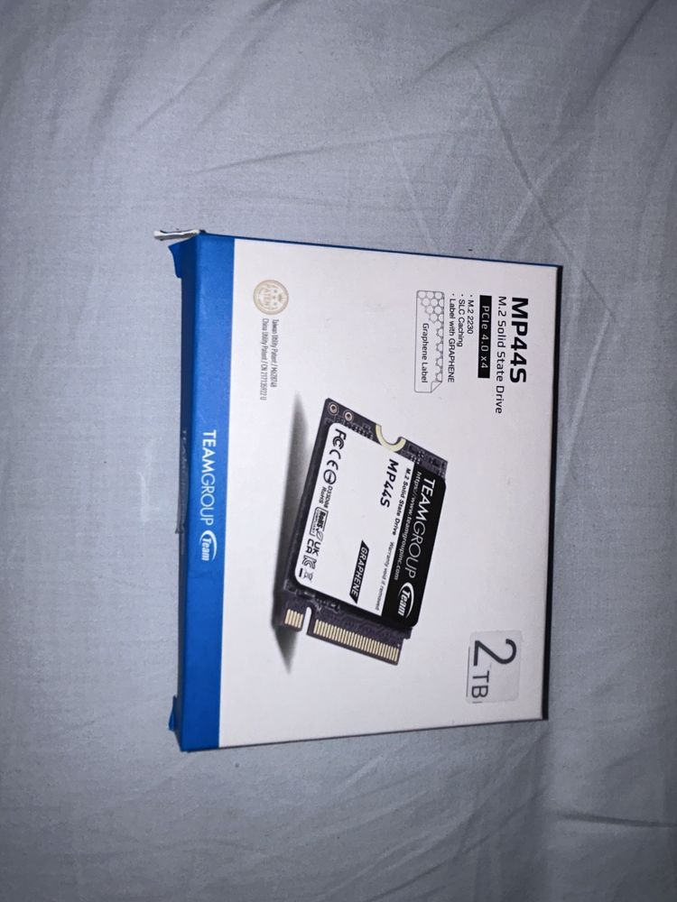 Asus Rog Ally Z1 Extreme 500GB + Optional 2TB SSD – Barely Used