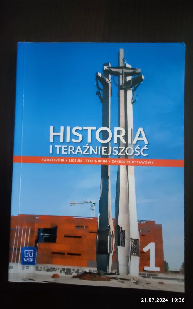 Podręczniki do 1 klasy liceum/technikum