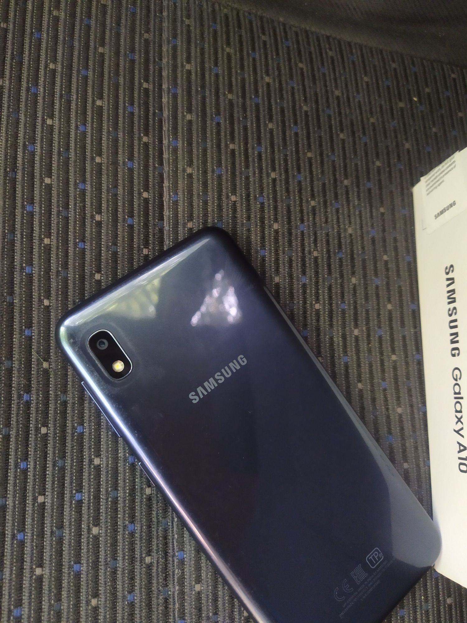 Samsung A10 2/32гб