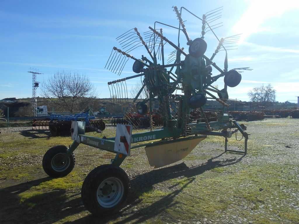 Juntador Krone de 6,80m