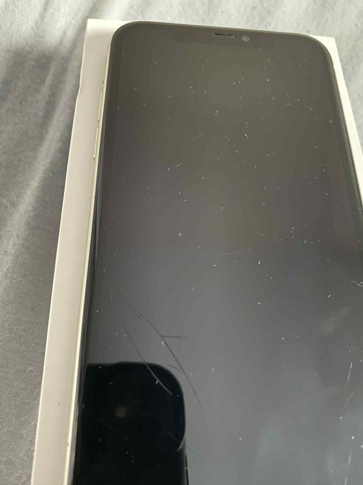 Iphone 11  128GB