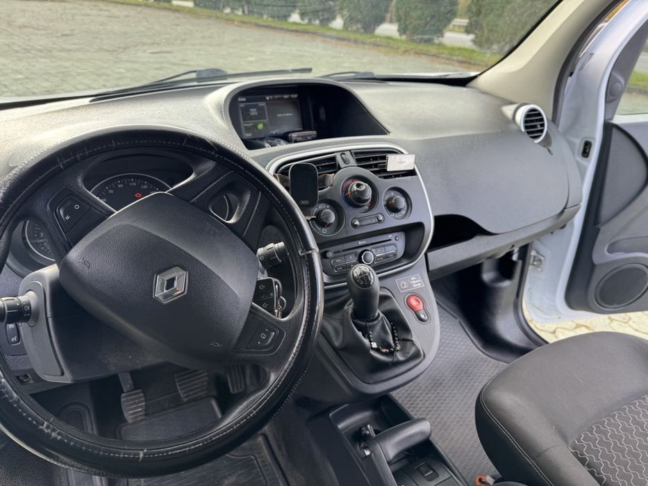 Продам renault kangoo 2014 рік в ідеальному стані