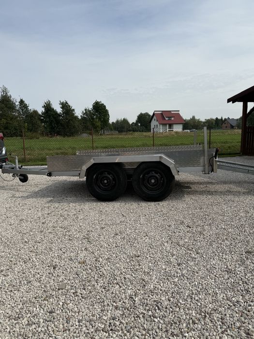 Przyczepa solidna pod minikoparke itd