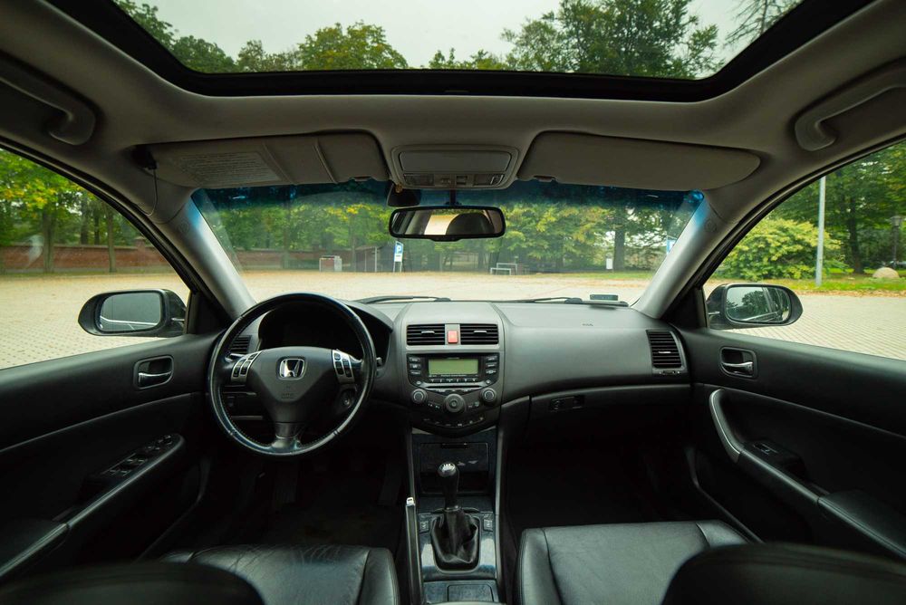 Honda Accord VII 2.2 i-CTDi, 2004, Sedan, Skóra, Czarny – do naprawy