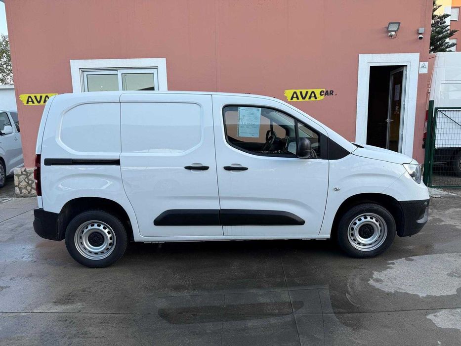 Opel Combo 1.5 CDTI N JOY c/88.000km IVA INC.