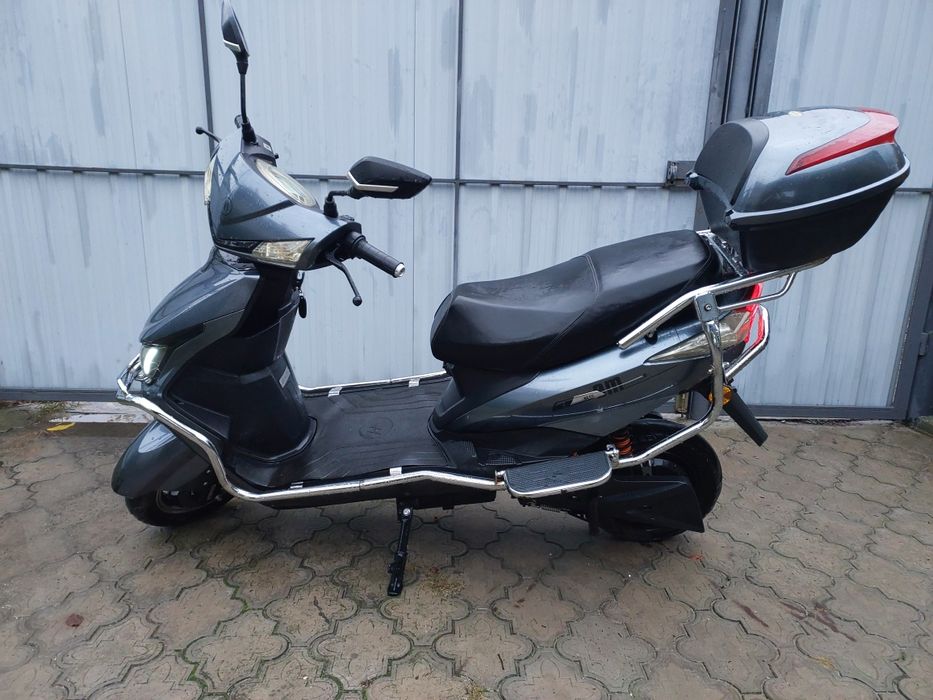 Продам електроскутер