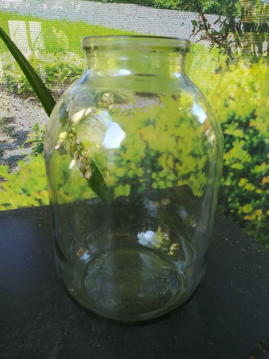 Банки 3 литра, 2 литра б/у продам дешево