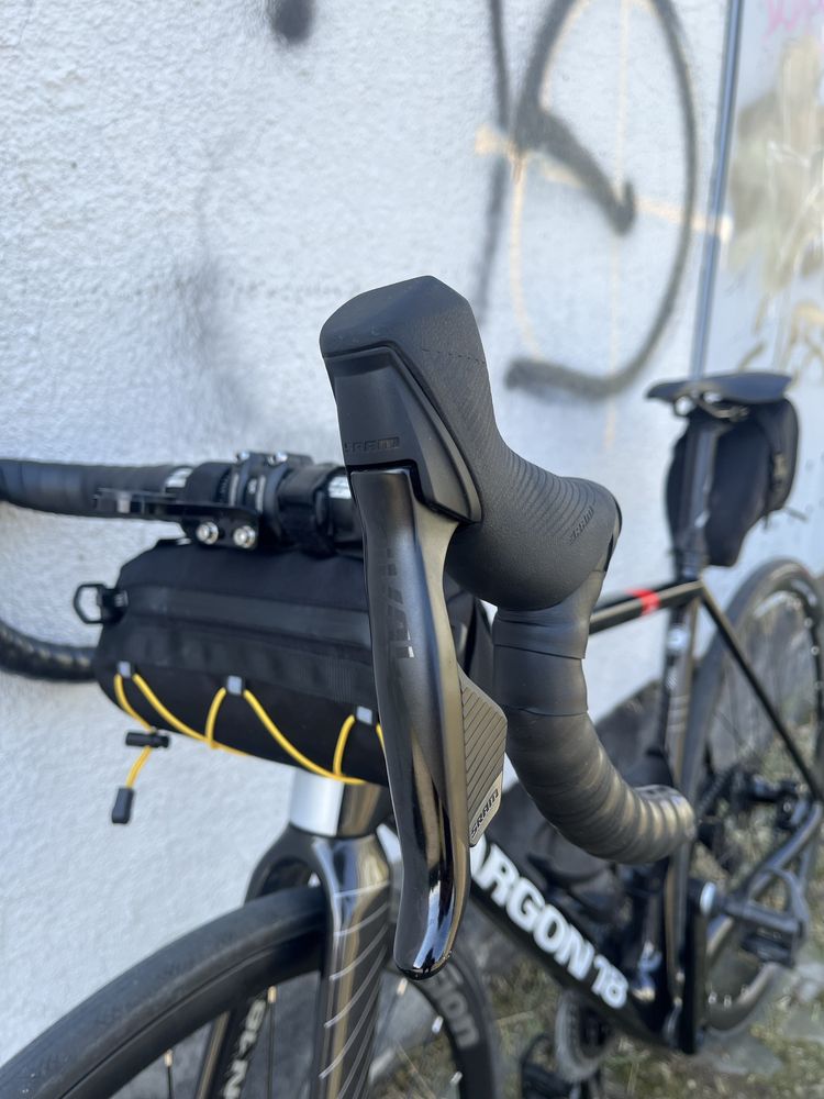 Argon 18 karabonowy rower szosowy, sram Rival eTap AXS