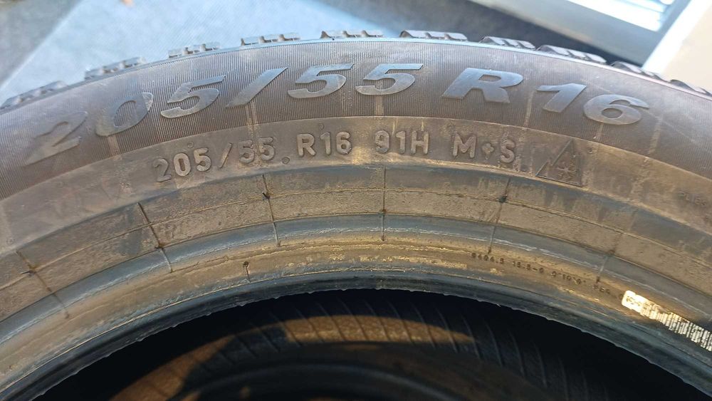 4 opony zimowe używane Pirelli Cinturato Winter2 205/55/16 (2024r)