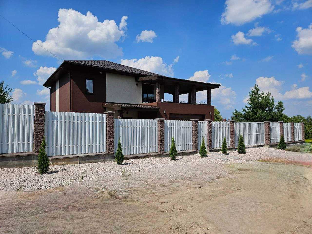 Власник. Тарасовка. Будинок 220 м2. Мальовниче місце! ТОРГ