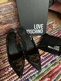 Stilleto love Moschino